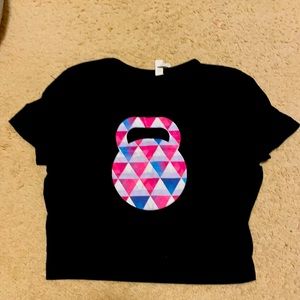 Crop fitted tshirt with kettlebell print